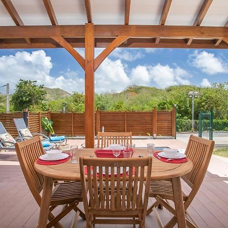 Bungalow Pom 1, Piscine, A 5 Min Des Plages 勒沃克兰 外观 照片