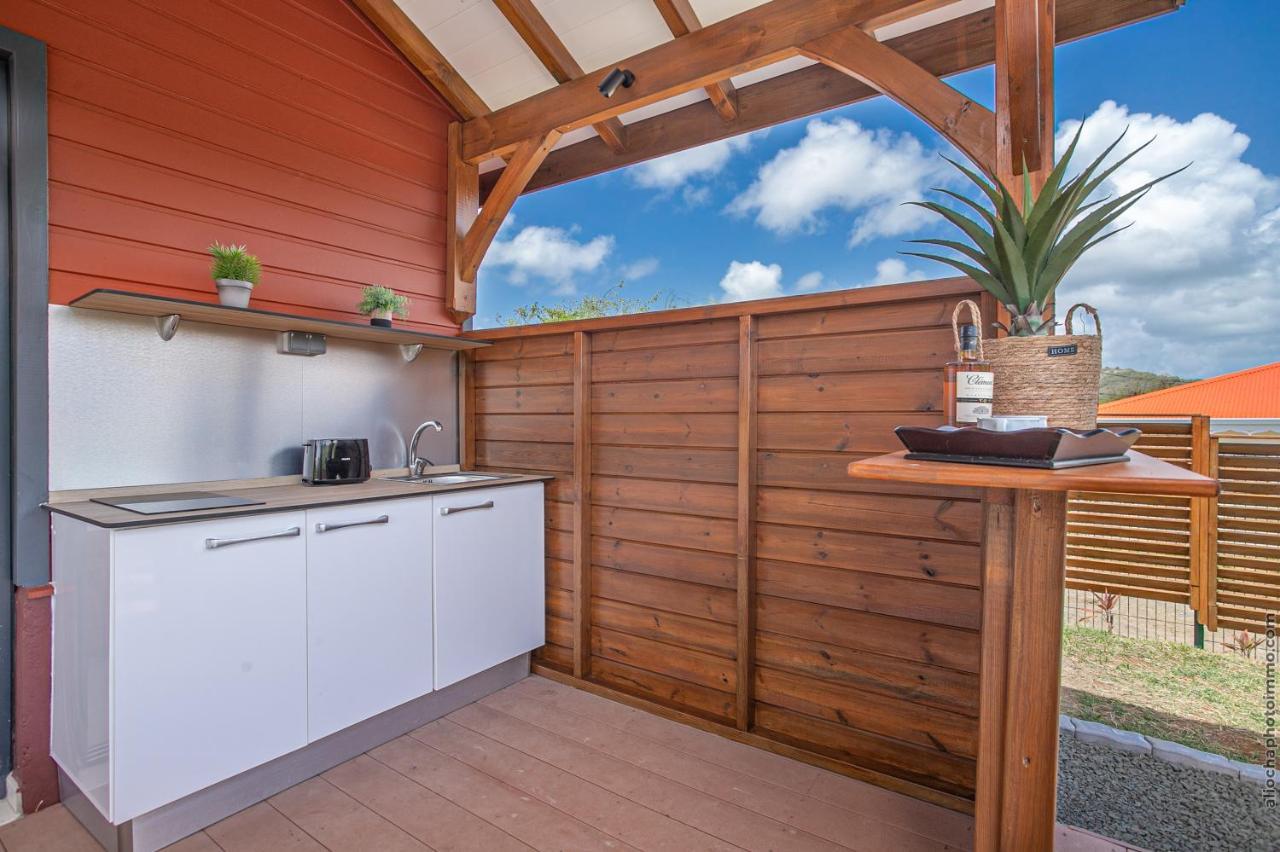 Bungalow Pom 1, Piscine, A 5 Min Des Plages 勒沃克兰 外观 照片